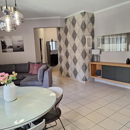 Ioanna'S Luxury Two Bedroom Apartment ナフプリオ エクステリア 写真
