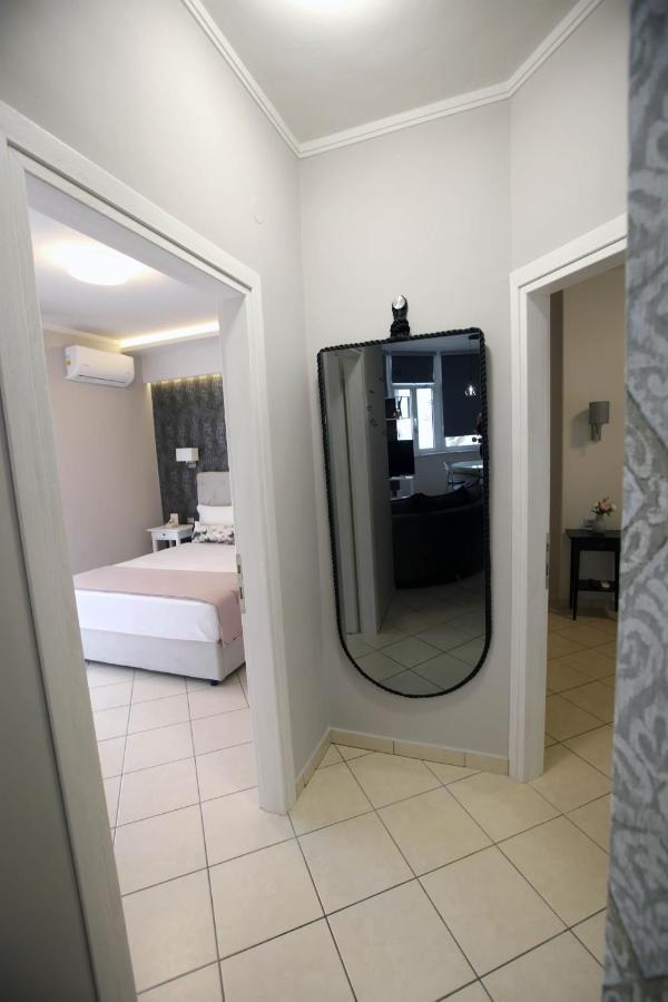 Ioanna'S Luxury Two Bedroom Apartment ナフプリオ エクステリア 写真