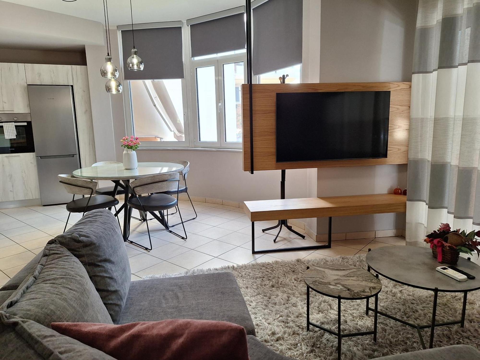 Ioanna'S Luxury Two Bedroom Apartment ナフプリオ エクステリア 写真
